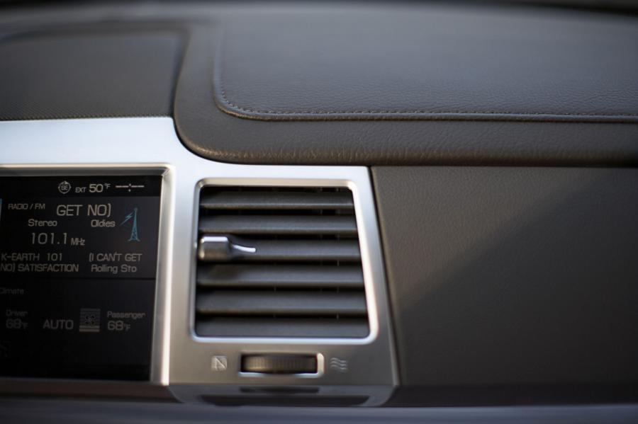  Lincoln MKS 2008 года  (фото 241 из 284)